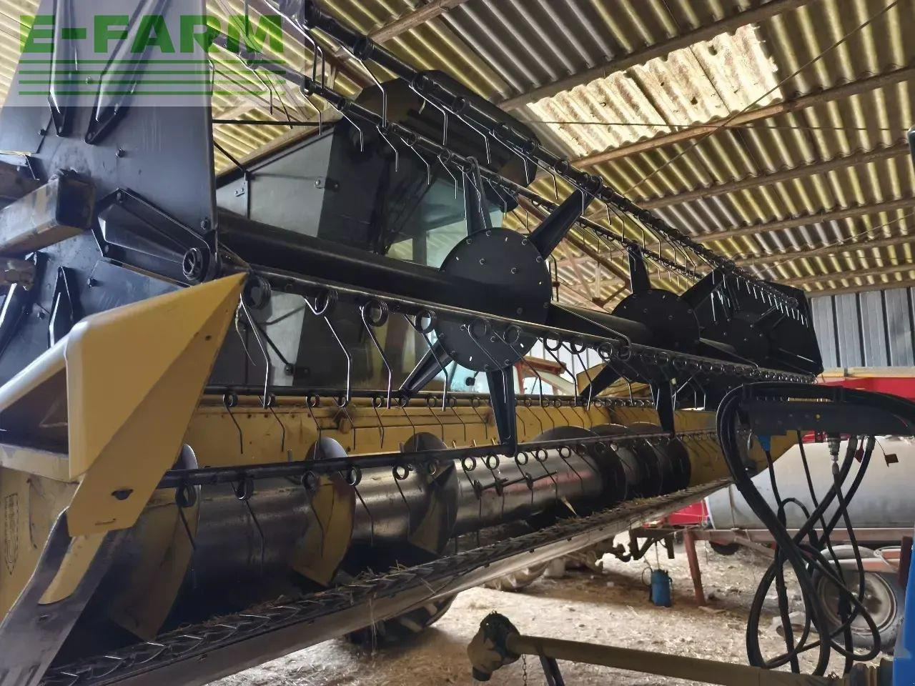 New Holland tx 32 - Kombain: pilt 3 New Holland tx 32 - Kombain: pilt 3