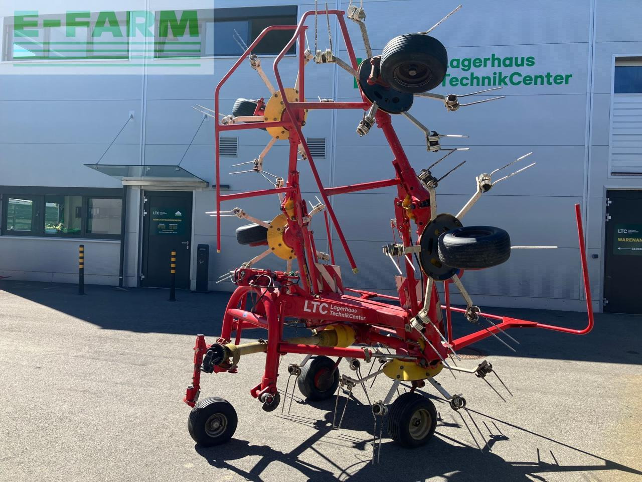 Pöttinger HIT 69 NZ - Kaarutaja/ Reha: pilt 1 Pöttinger HIT 69 NZ - Kaarutaja/ Reha: pilt 1