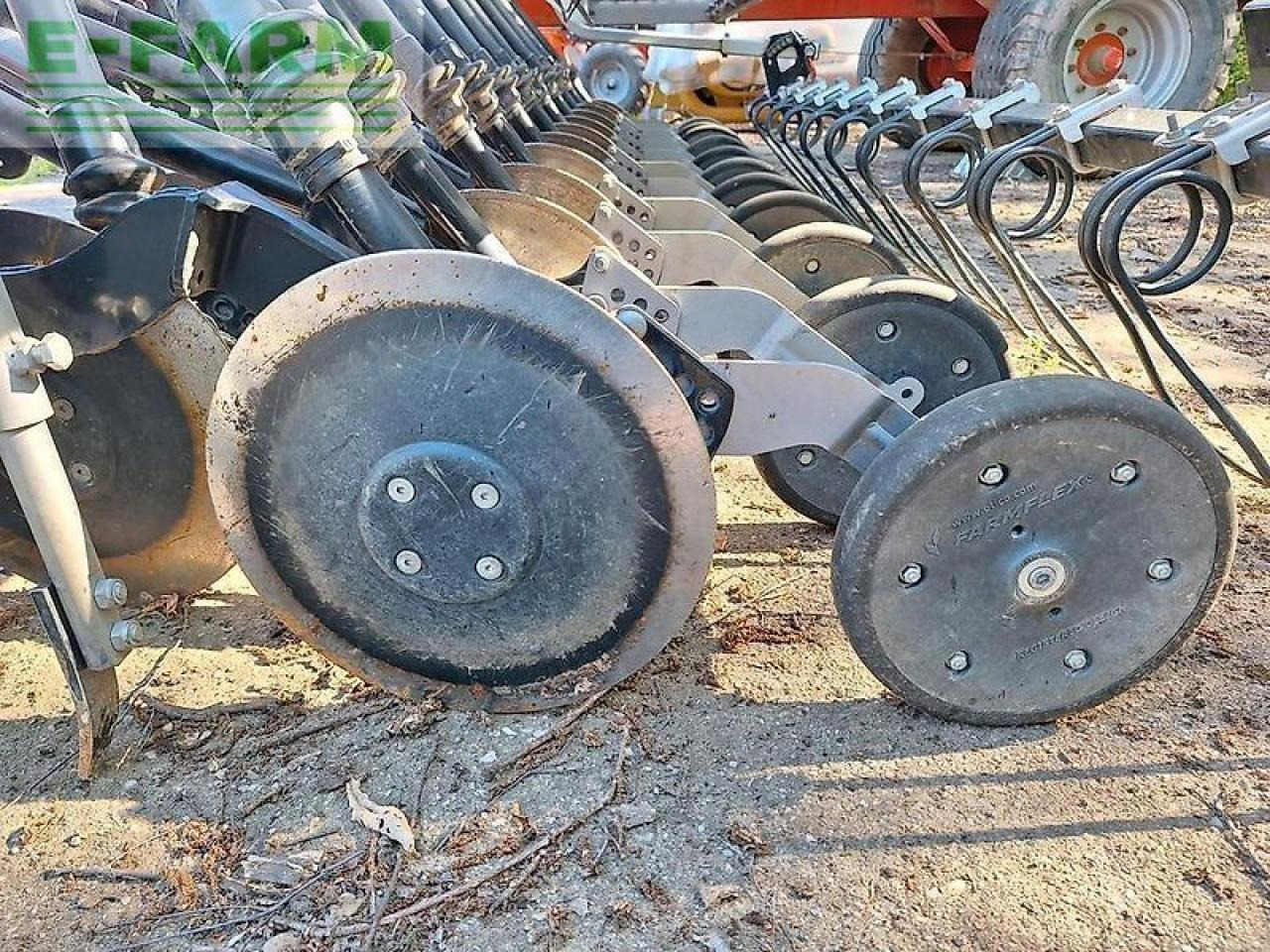 Pöttinger vitasem 302 drillmaschine sämaschine scheibenschare - Külvimasin: pilt 5 Pöttinger vitasem 302 drillmaschine sämaschine scheibenschare - Külvimasin: pilt 5