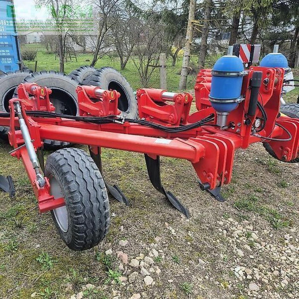 Quivogne ssd 8 subsoiler - Loomakasvatusseadmed: pilt 1 Quivogne ssd 8 subsoiler - Loomakasvatusseadmed: pilt 1