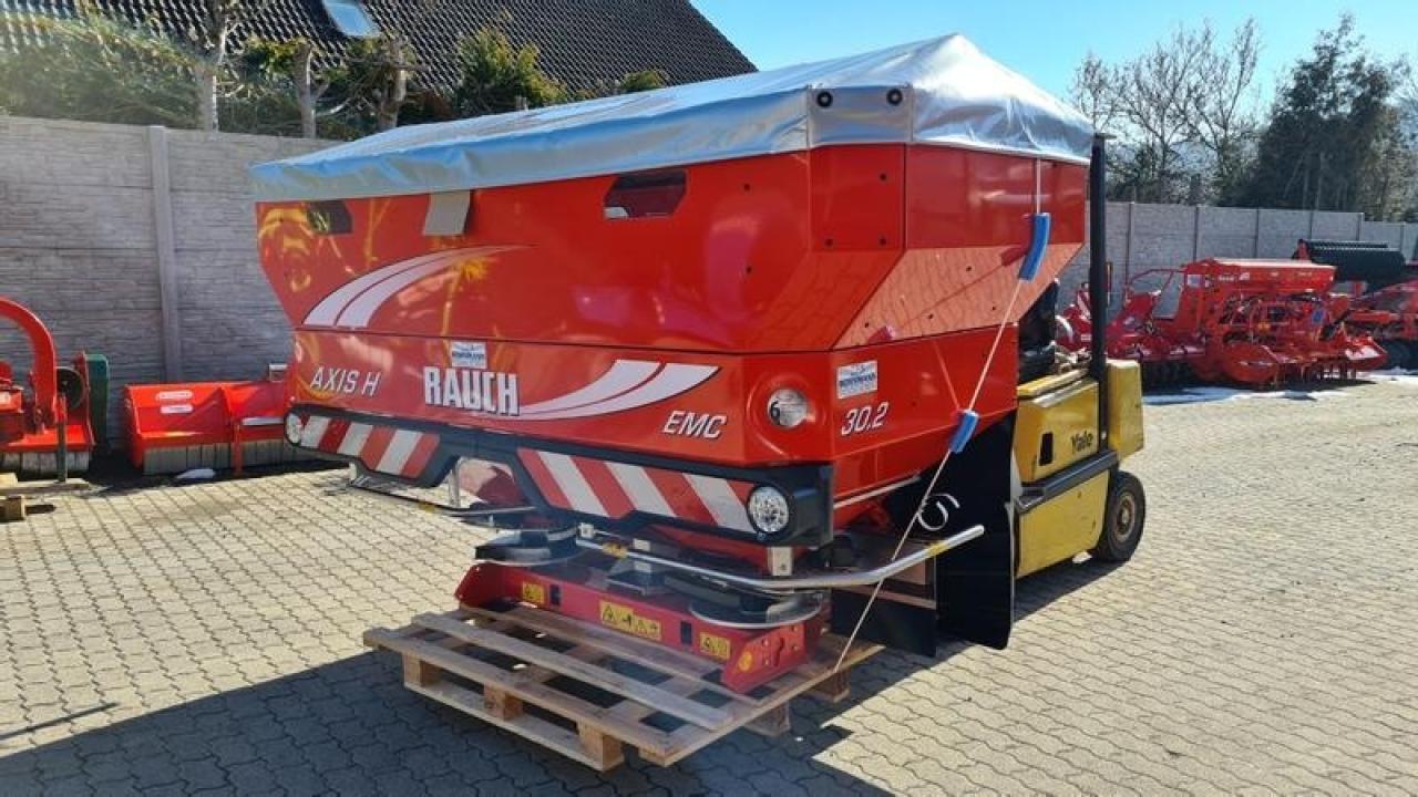 Rauch axis h 30.2 emc varispread pro isobus förderfähig! - Väetiselaoturid: pilt 1 Rauch axis h 30.2 emc varispread pro isobus förderfähig! - Väetiselaoturid: pilt 1