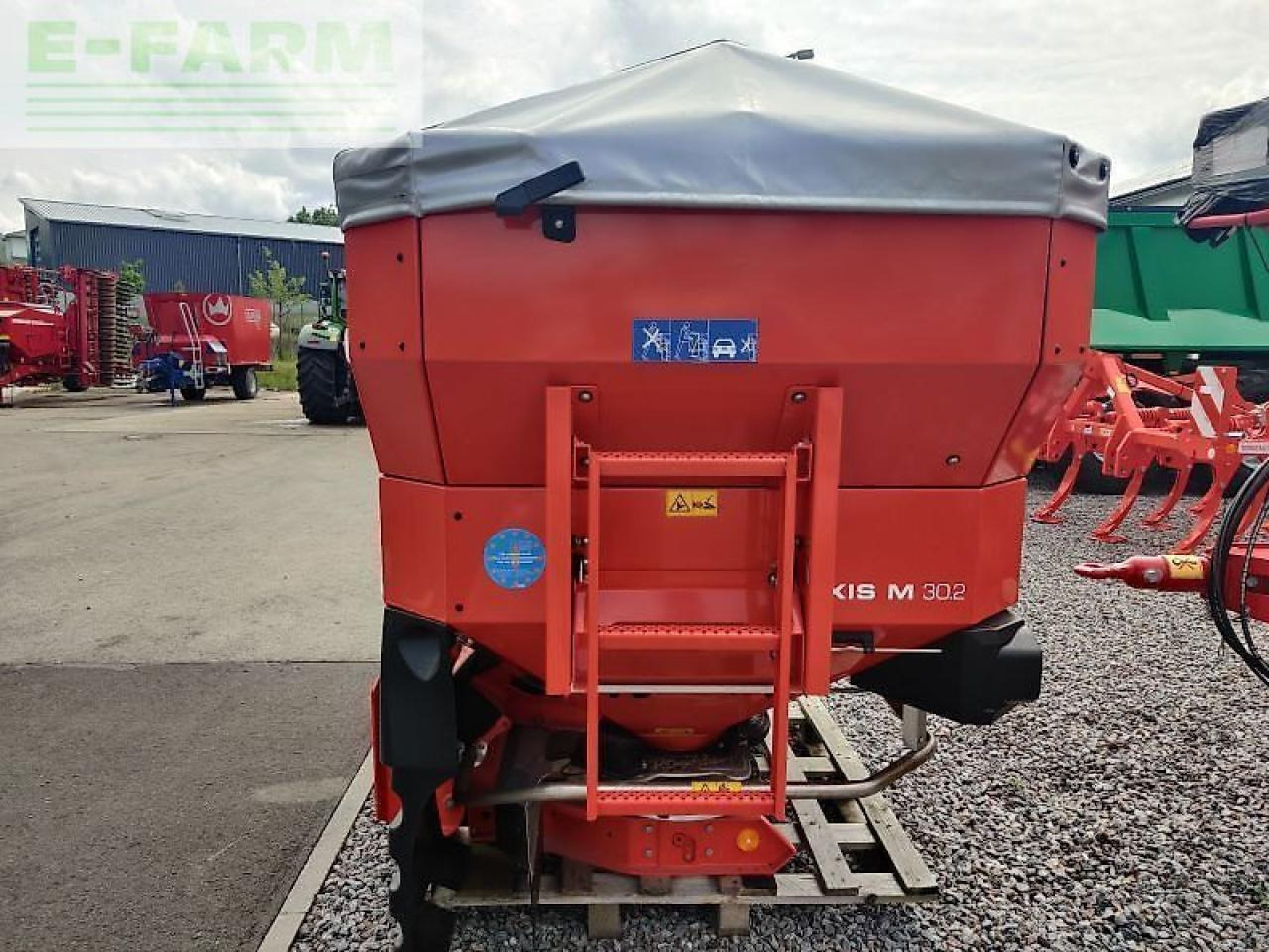 Rauch axis m 30.2 emc+w pro - Väetiselaoturid: pilt 2 Rauch axis m 30.2 emc+w pro - Väetiselaoturid: pilt 2