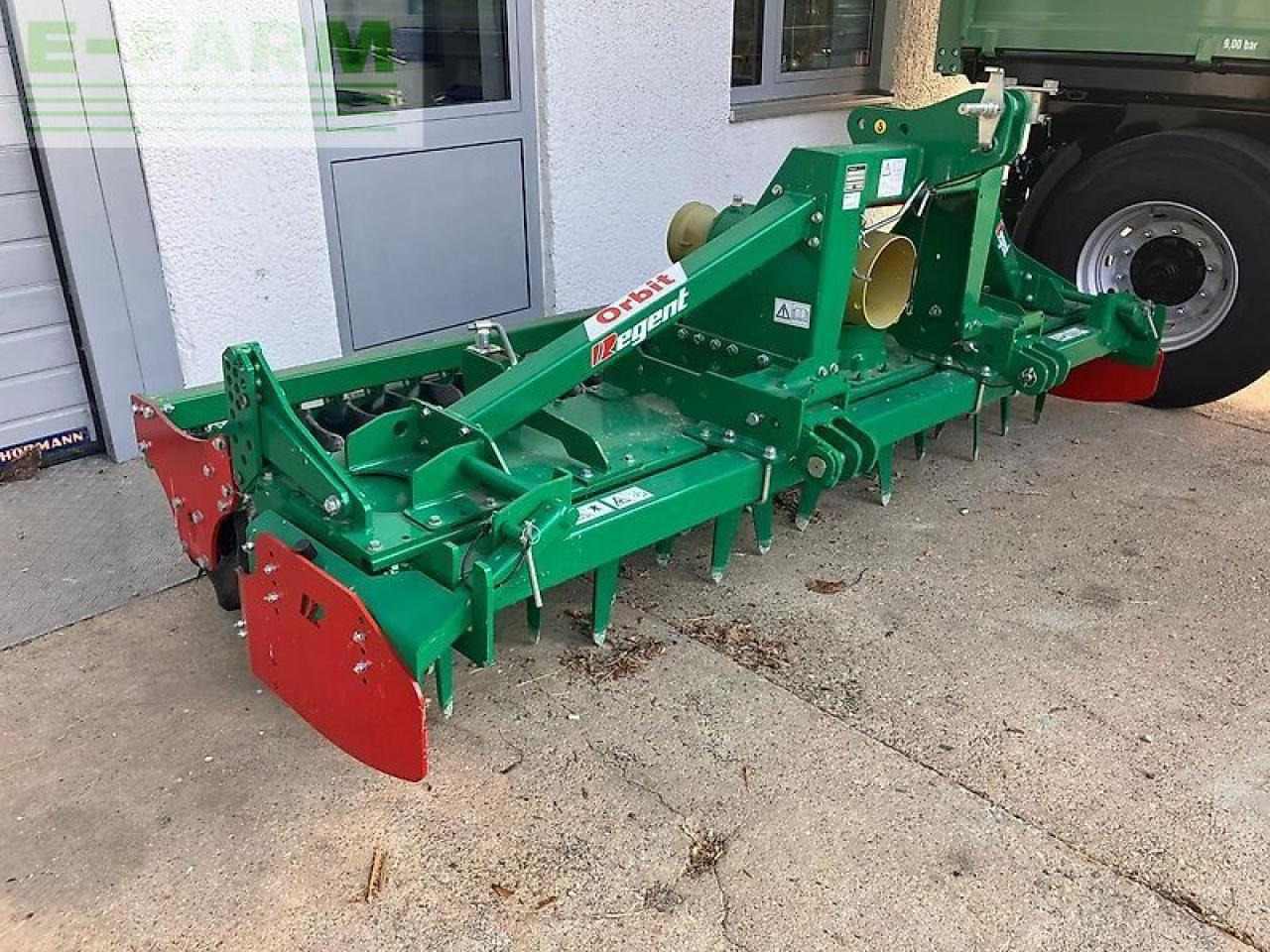 Regent orbit 3000 m - Maaharimisseadmed: pilt 2 Regent orbit 3000 m - Maaharimisseadmed: pilt 2