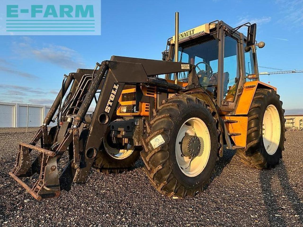 Renault 103.14 (r 7822-a-s) - Traktor: pilt 2 Renault 103.14 (r 7822-a-s) - Traktor: pilt 2