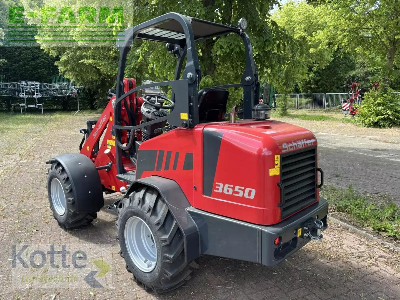 Schäffer 3650 - Rataslaadur: pilt 2 Schäffer 3650 - Rataslaadur: pilt 2