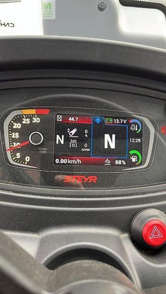 Steyr 4100 plus - Traktor: pilt 2 Steyr 4100 plus - Traktor: pilt 2