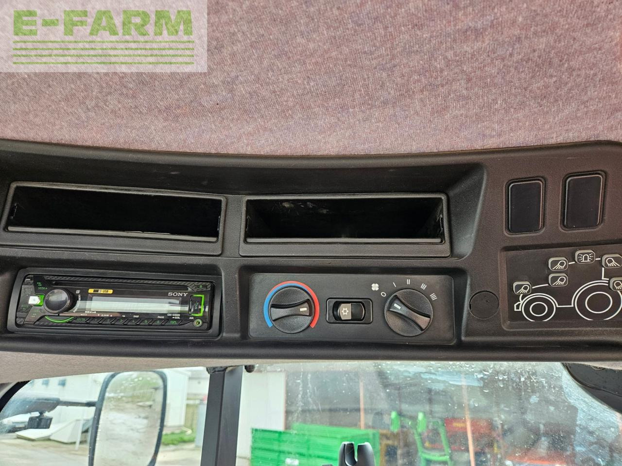 Steyr 6170 CVT - Traktor: pilt 4 Steyr 6170 CVT - Traktor: pilt 4