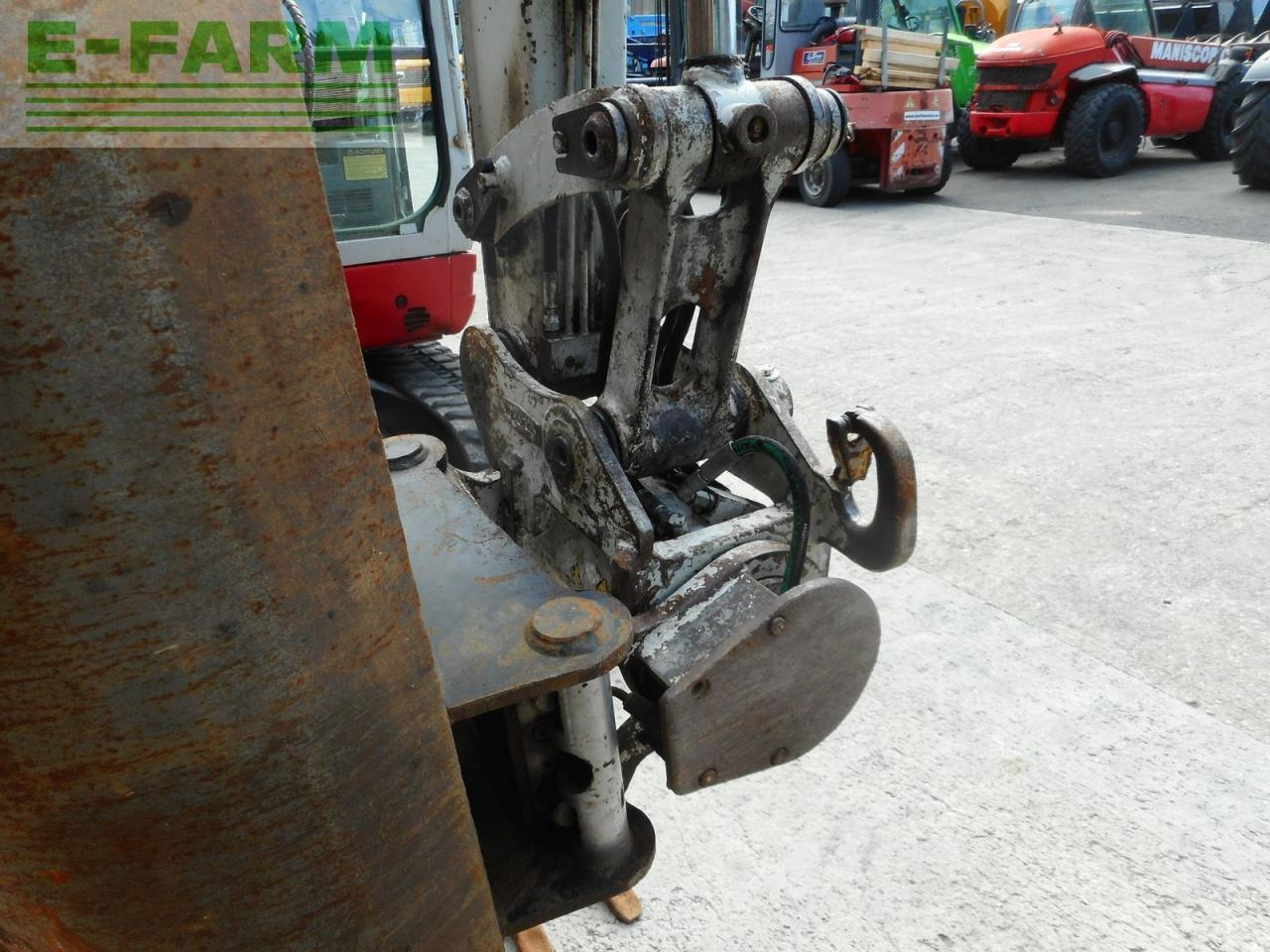 Miniekskavaator Takeuchi tb 228 ( 2.810kg ) powertilt: pilt 14