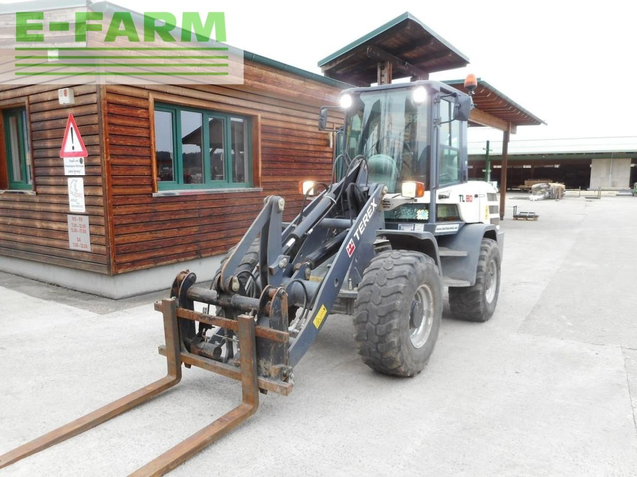 Terex tl 80 ( 5.000kg ) - Miniekskavaator: pilt 2 Terex tl 80 ( 5.000kg ) - Miniekskavaator: pilt 2