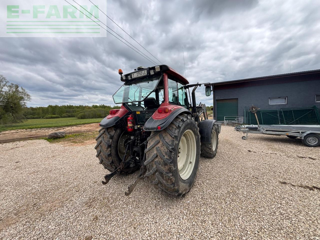 Valtra T130 - Traktor: pilt 5 Valtra T130 - Traktor: pilt 5
