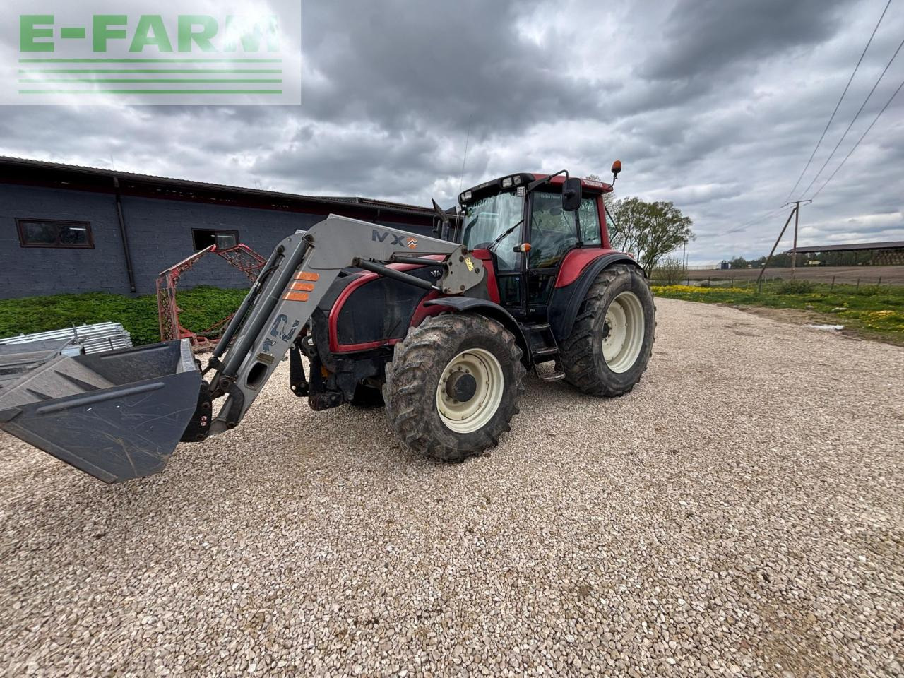 Valtra T130 - Traktor: pilt 3 Valtra T130 - Traktor: pilt 3