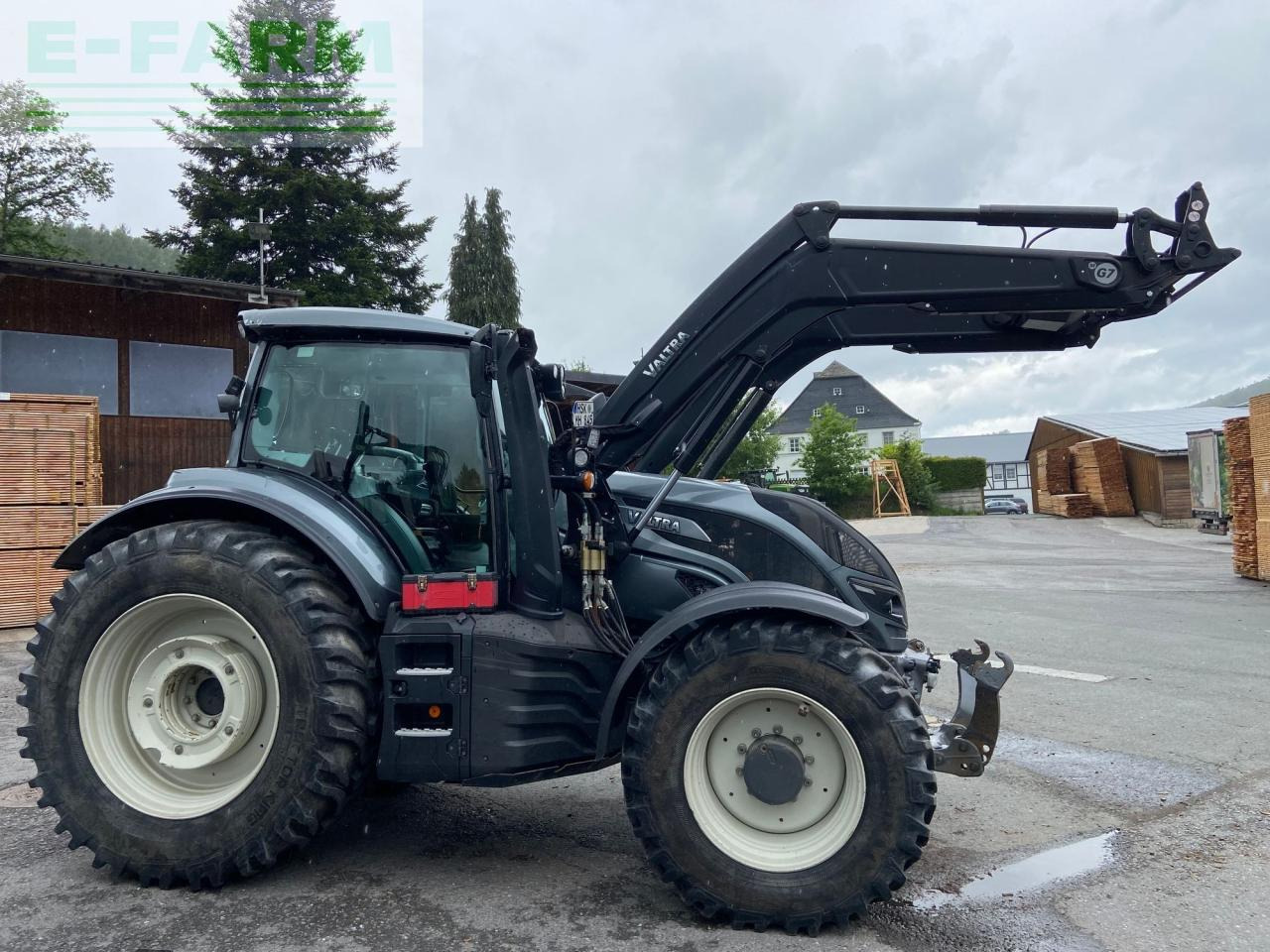 Valtra T254S - Traktor: pilt 3 Valtra T254S - Traktor: pilt 3