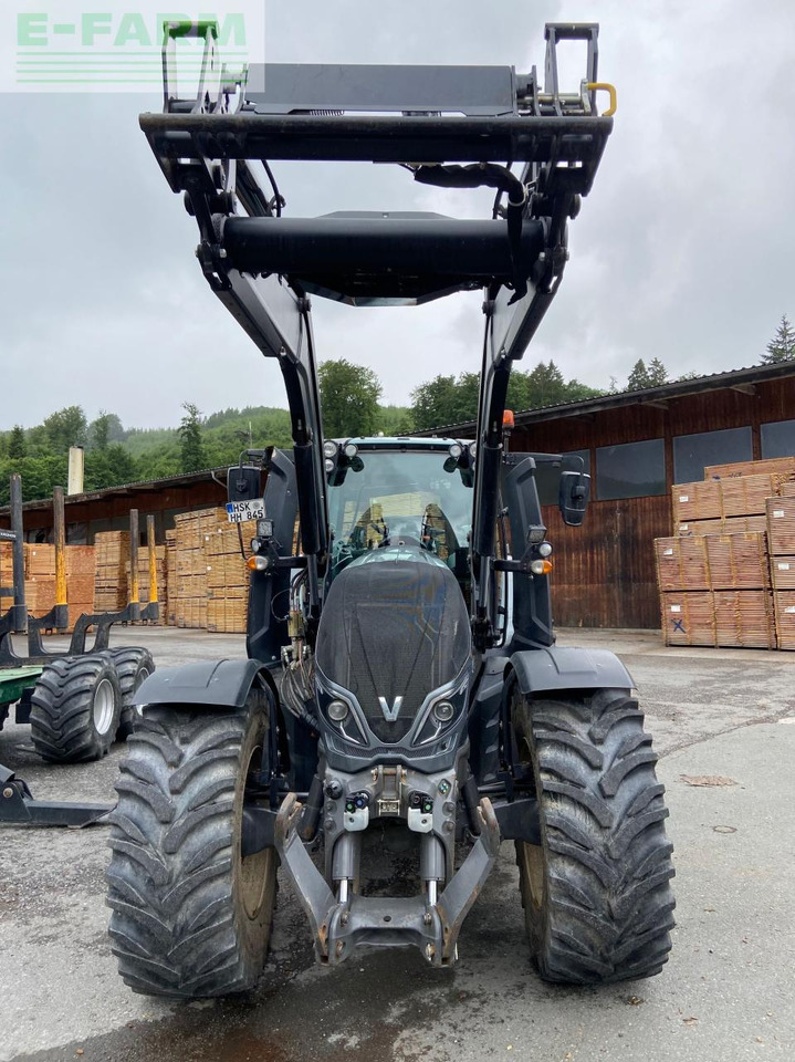 Valtra T254S - Traktor: pilt 2 Valtra T254S - Traktor: pilt 2