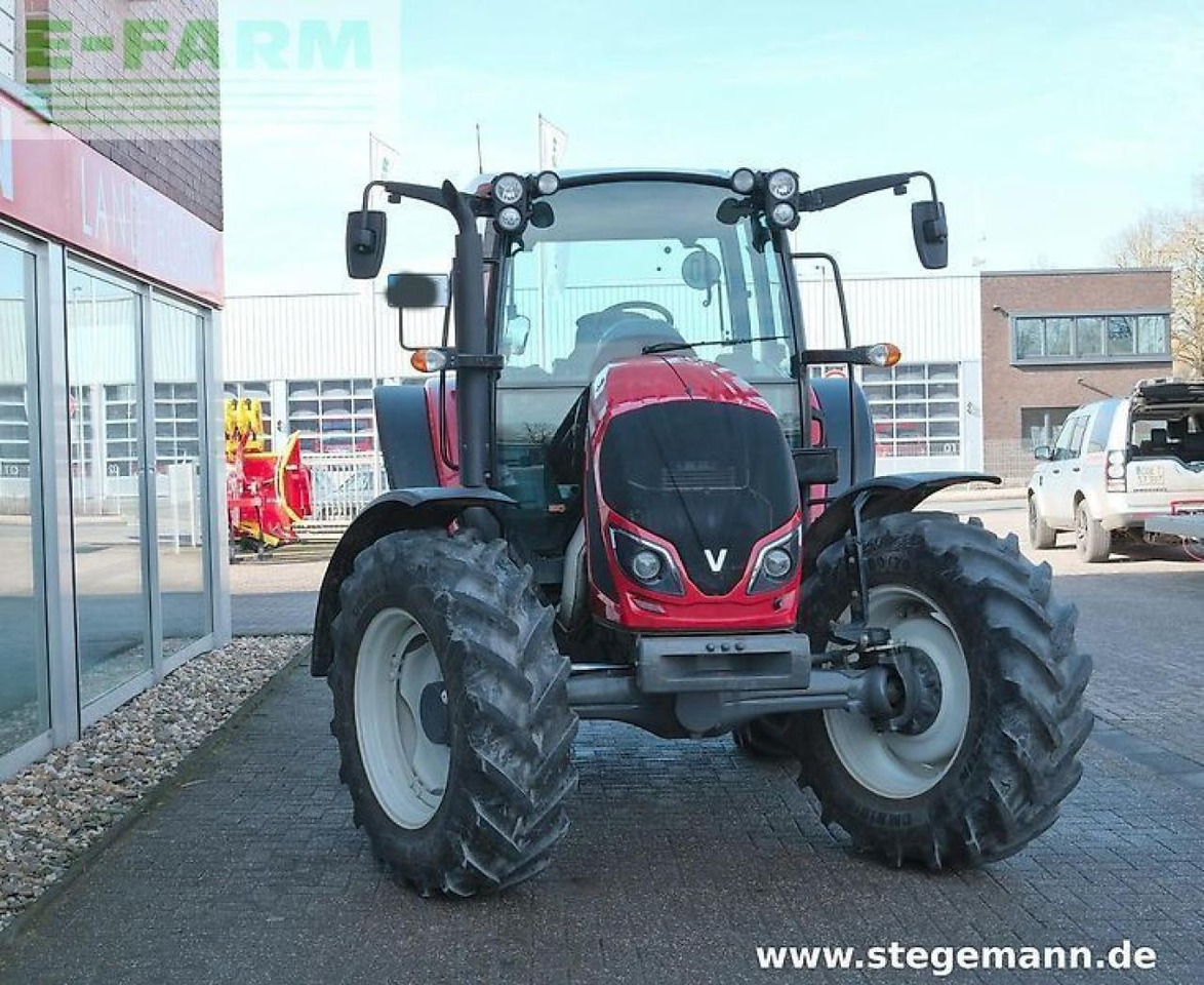 Valtra a 104 - Traktor: pilt 2 Valtra a 104 - Traktor: pilt 2