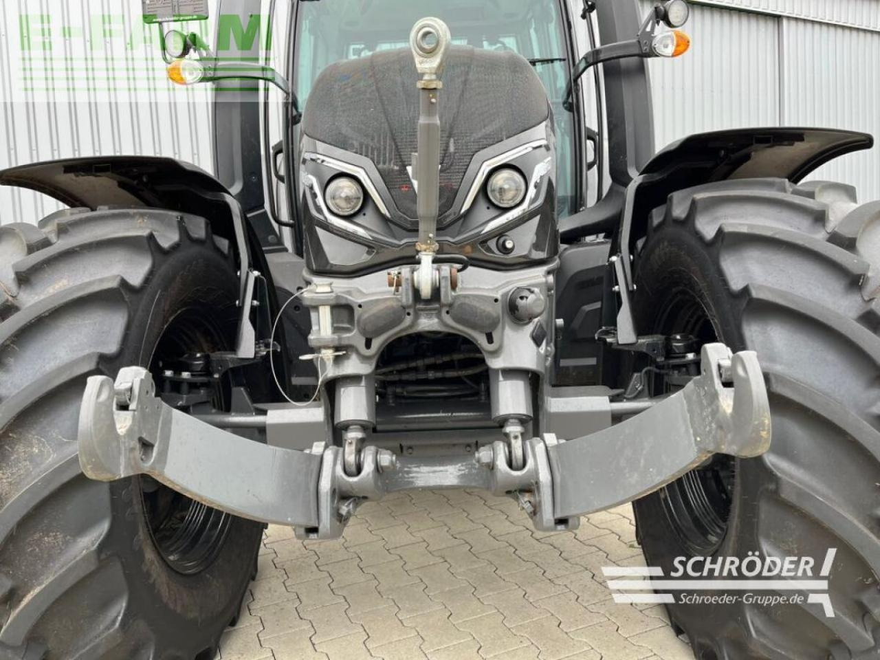 Valtra g 135 a - Traktor: pilt 4 Valtra g 135 a - Traktor: pilt 4