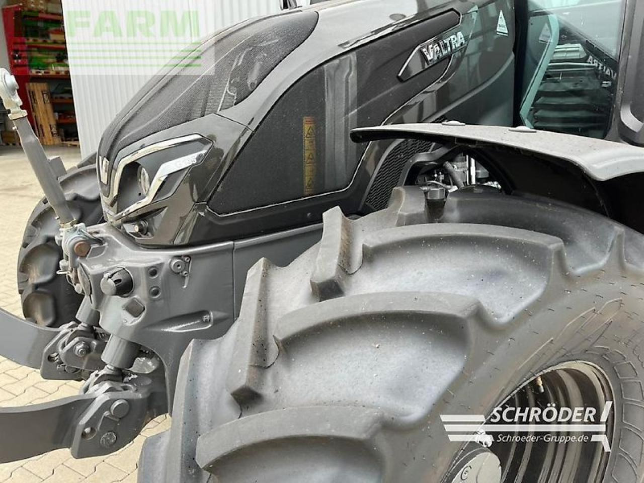 Valtra g 135 a - Traktor: pilt 2 Valtra g 135 a - Traktor: pilt 2