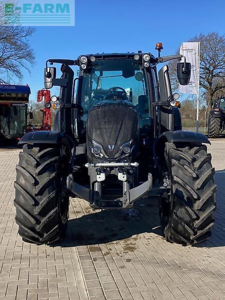 Valtra n 155ea - Traktor: pilt 3 Valtra n 155ea - Traktor: pilt 3
