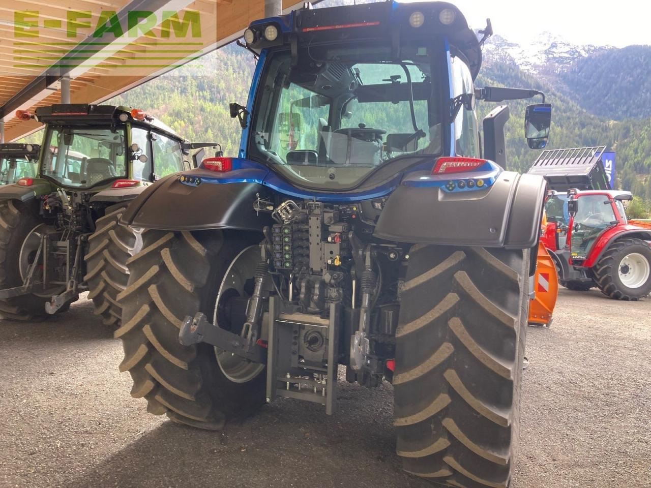 Valtra n175 versu Versu - Traktor: pilt 4 Valtra n175 versu Versu - Traktor: pilt 4
