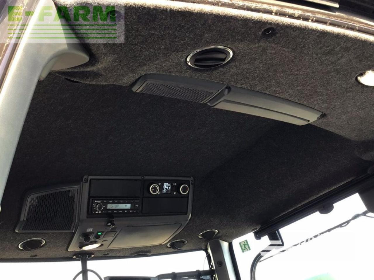 Valtra q 305 - Traktor: pilt 5 Valtra q 305 - Traktor: pilt 5