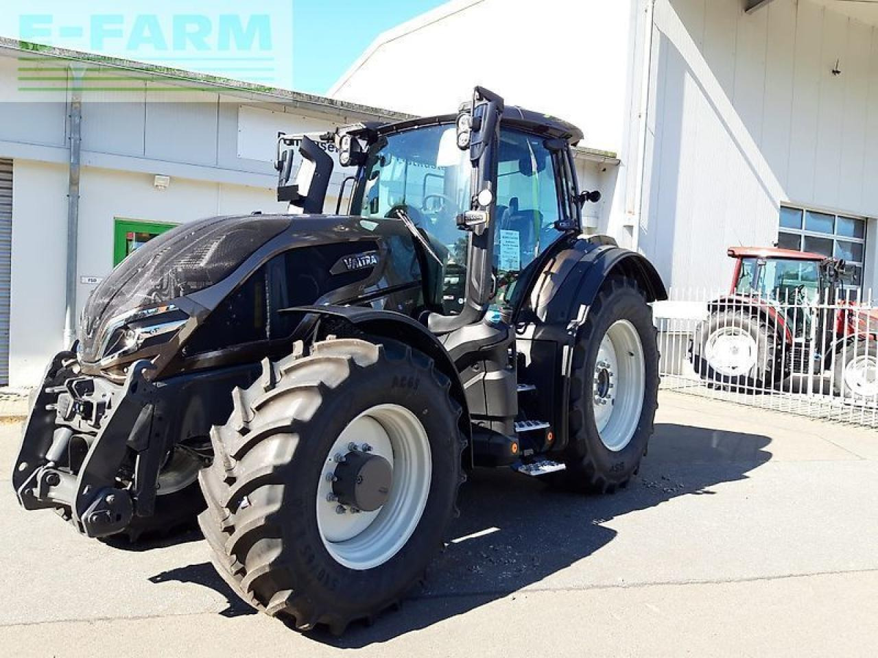 Valtra q265 - Traktor: pilt 2 Valtra q265 - Traktor: pilt 2