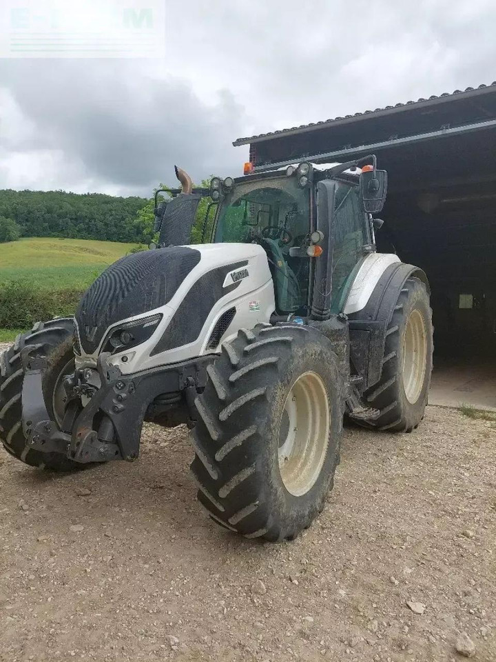 Valtra t 174e d smarttouch - Traktor: pilt 1 Valtra t 174e d smarttouch - Traktor: pilt 1