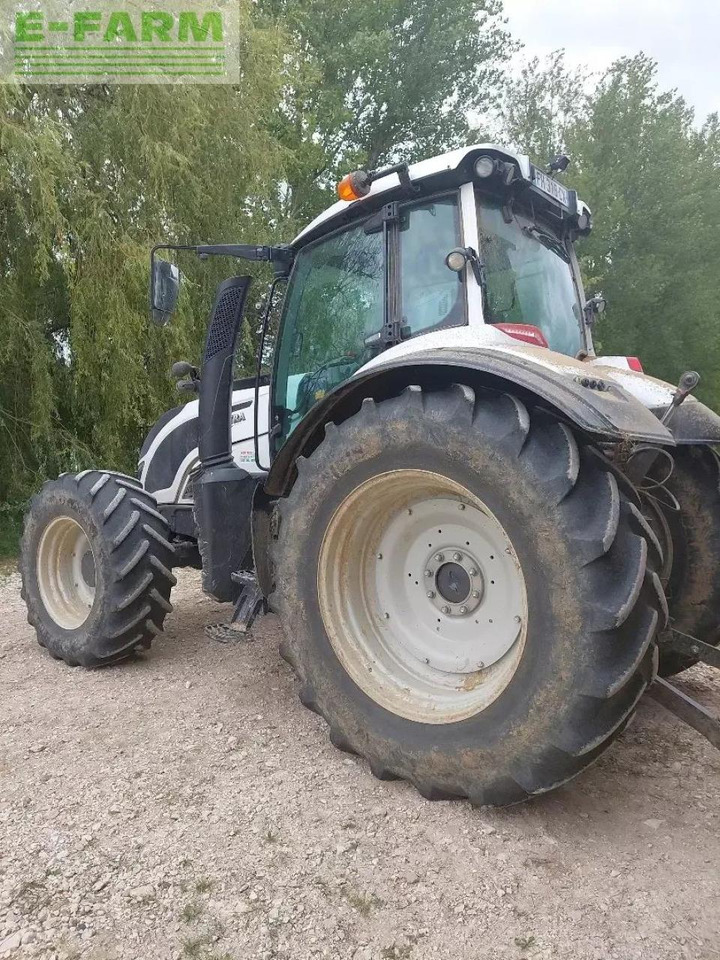 Valtra t 174e d smarttouch - Traktor: pilt 4 Valtra t 174e d smarttouch - Traktor: pilt 4