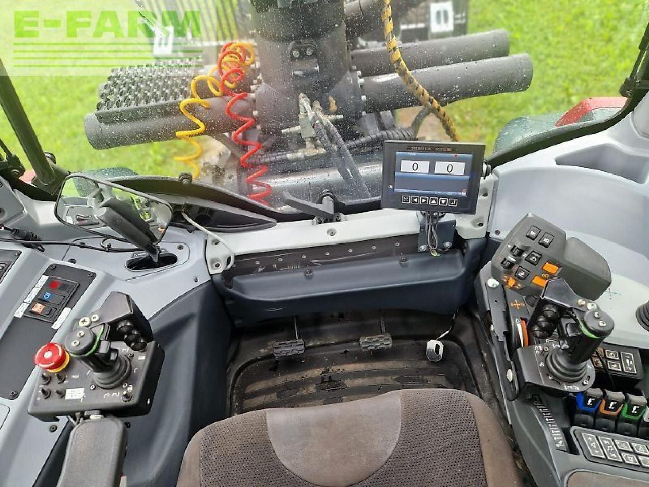 Valtra t 174e direct Direct - Traktor: pilt 5 Valtra t 174e direct Direct - Traktor: pilt 5
