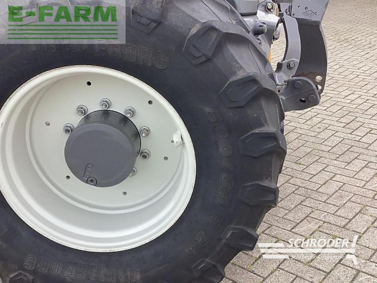 Valtra t 214 d smarttouch - Traktor: pilt 3 Valtra t 214 d smarttouch - Traktor: pilt 3