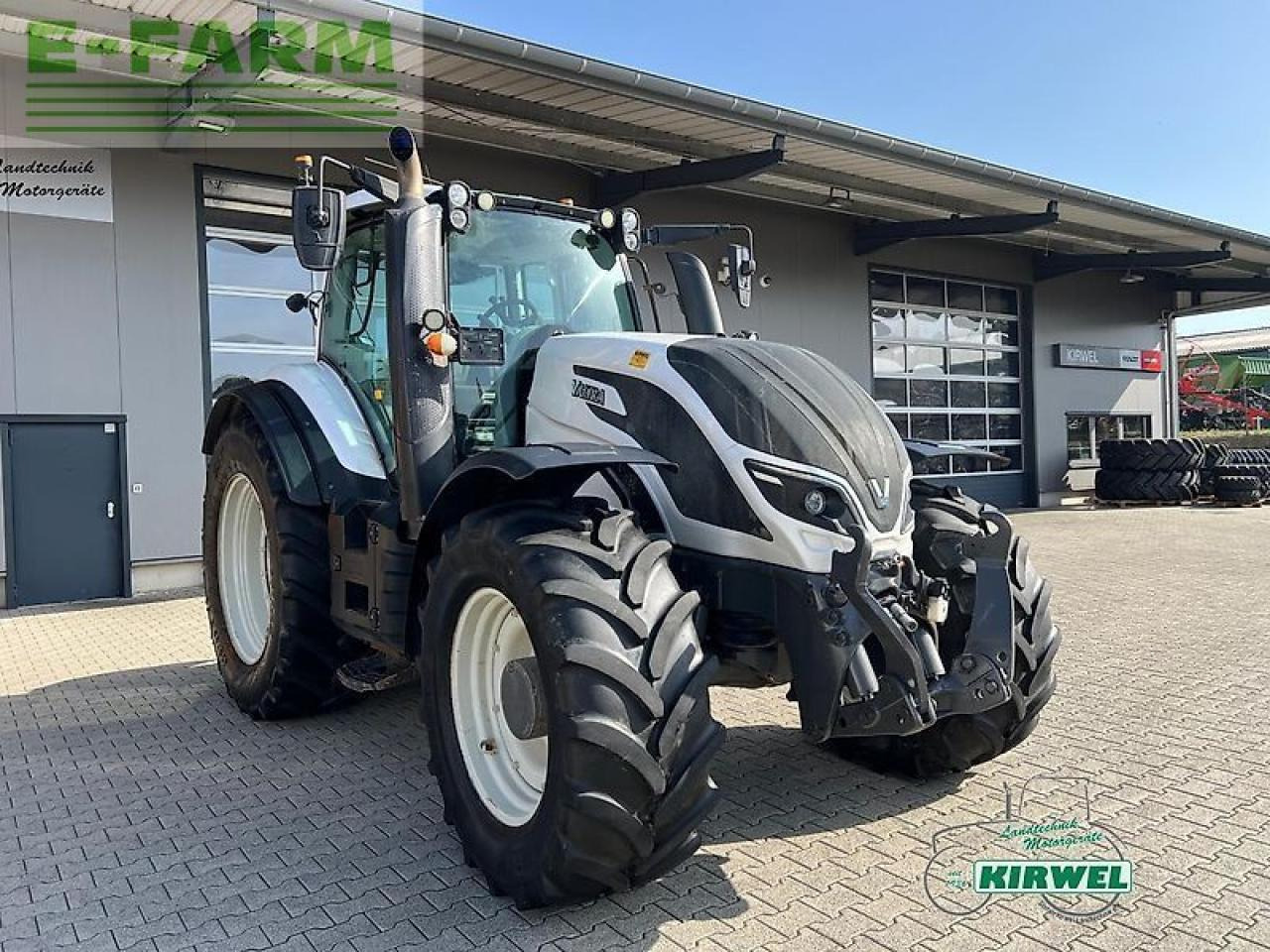 Valtra t 214 direct Direct - Traktor: pilt 1 Valtra t 214 direct Direct - Traktor: pilt 1