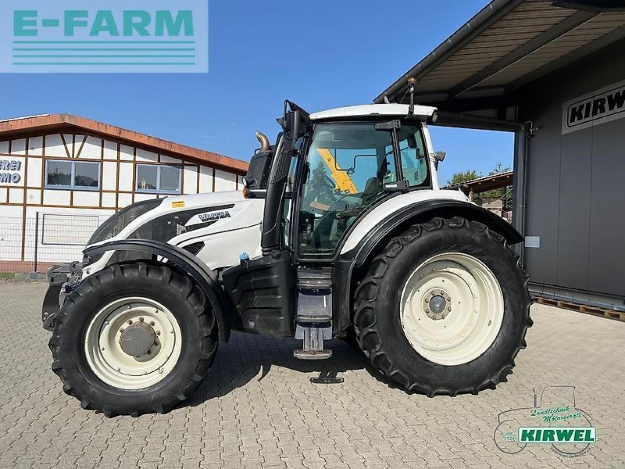 Valtra t 214 direct Direct - Traktor: pilt 3 Valtra t 214 direct Direct - Traktor: pilt 3