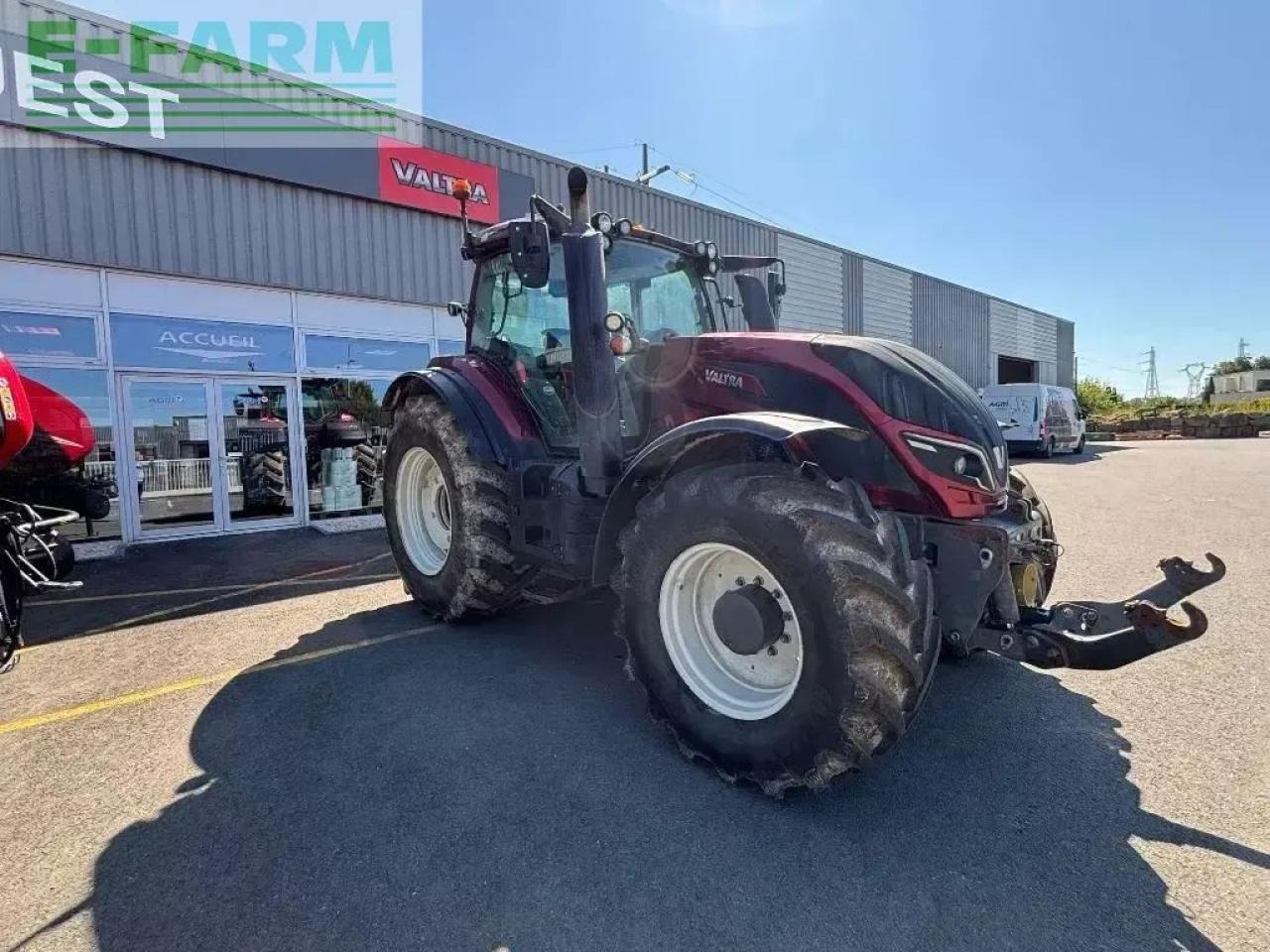 Valtra t 214d - Traktor: pilt 3 Valtra t 214d - Traktor: pilt 3