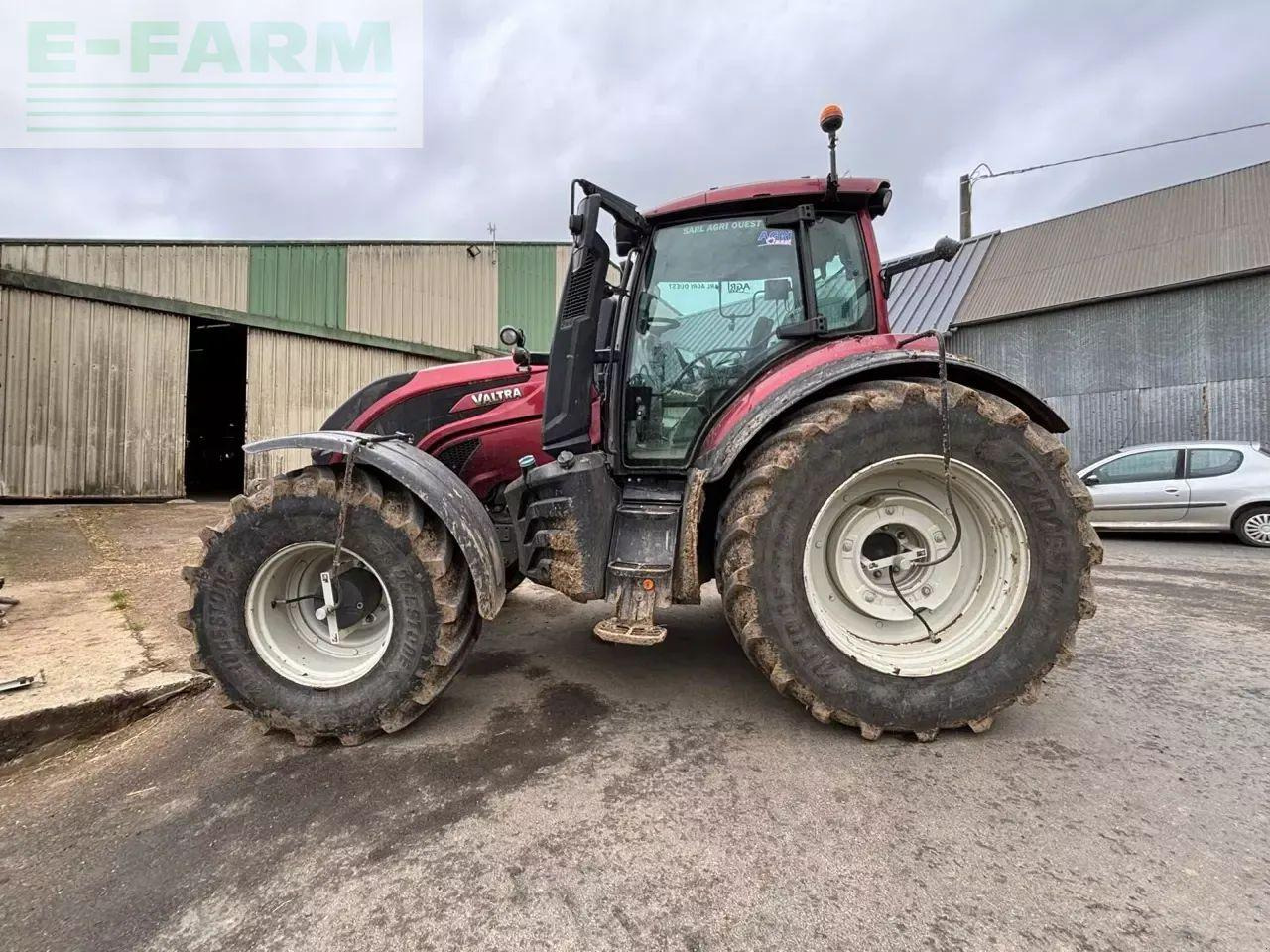 Valtra t 234 v smarttouch - Traktor: pilt 1 Valtra t 234 v smarttouch - Traktor: pilt 1