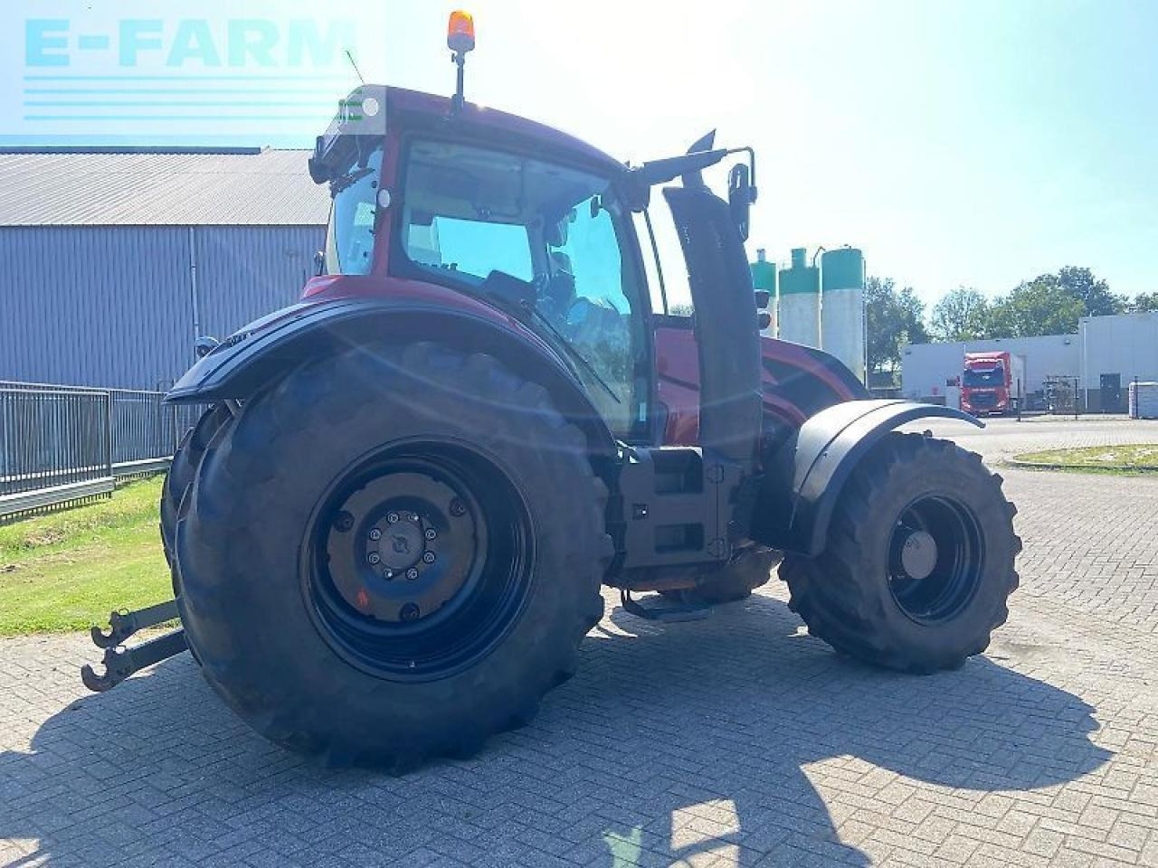 Valtra t 254 - Traktor: pilt 5 Valtra t 254 - Traktor: pilt 5