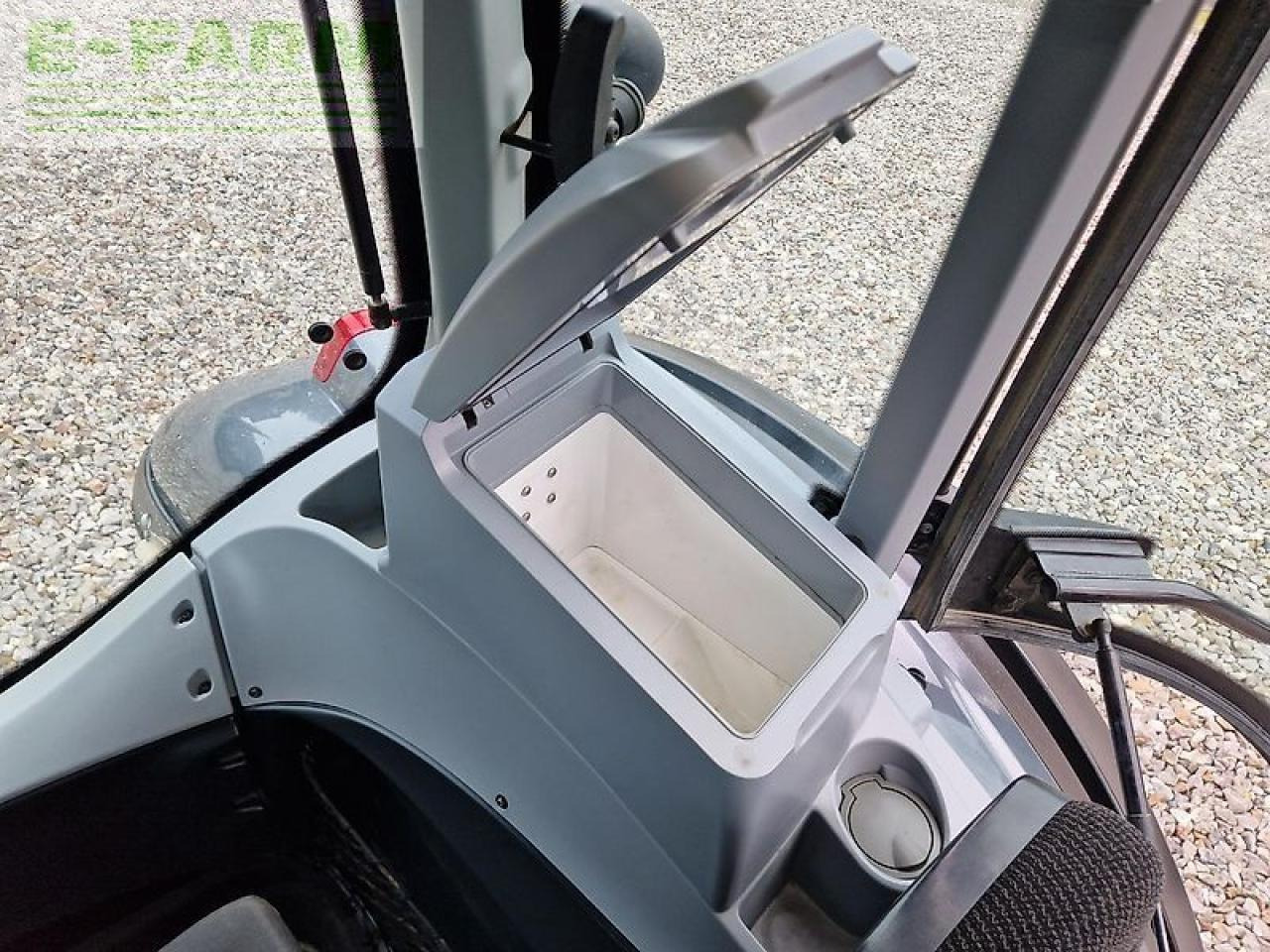 Traktor Valtra t154 active Active: pilt 14