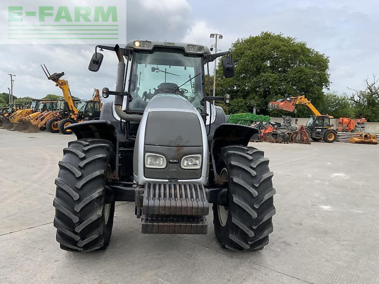 Valtra t160 twin track reverse drive tractor (st23284) - Traktor: pilt 3 Valtra t160 twin track reverse drive tractor (st23284) - Traktor: pilt 3