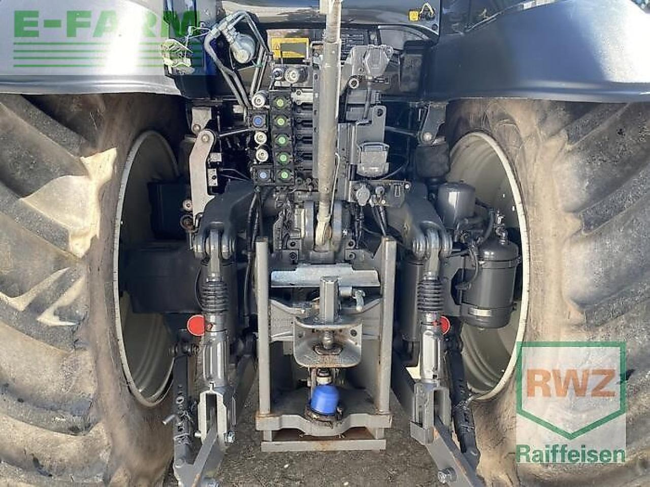 Valtra t174e direct Direct - Traktor: pilt 4 Valtra t174e direct Direct - Traktor: pilt 4