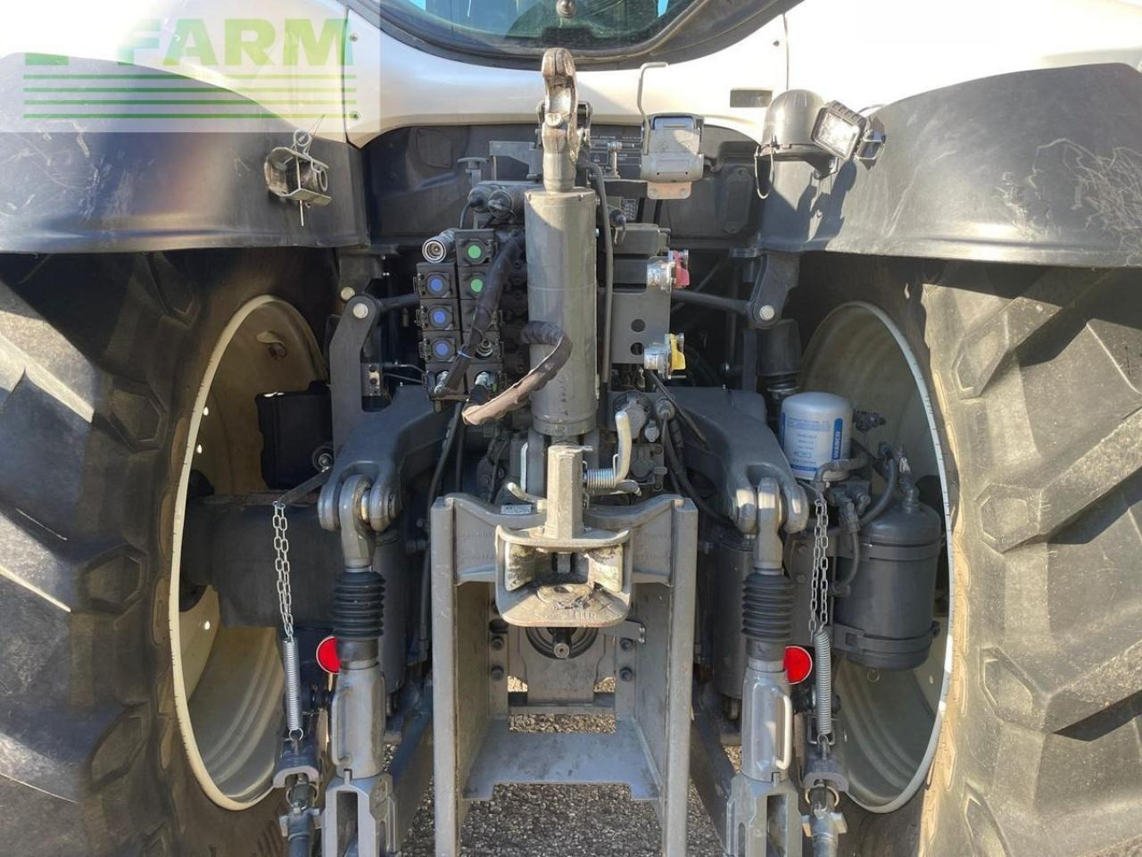 Valtra t215 direct Direct - Traktor: pilt 4 Valtra t215 direct Direct - Traktor: pilt 4