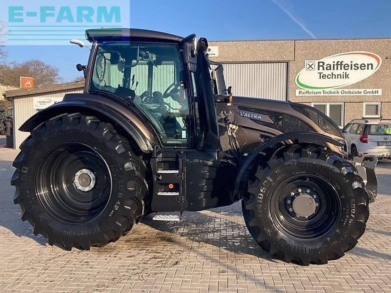 Valtra t215a - Traktor: pilt 4 Valtra t215a - Traktor: pilt 4