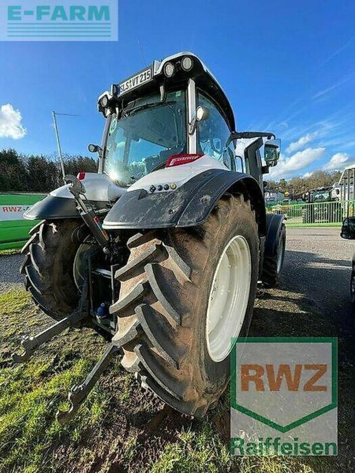 Valtra t215d - Traktor: pilt 3 Valtra t215d - Traktor: pilt 3