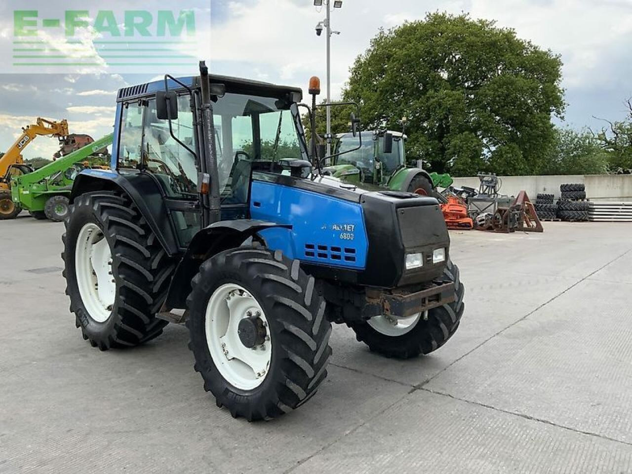 Valtra valtra/valmet 6800 tractor (st23222) - Traktor: pilt 2 Valtra valtra/valmet 6800 tractor (st23222) - Traktor: pilt 2