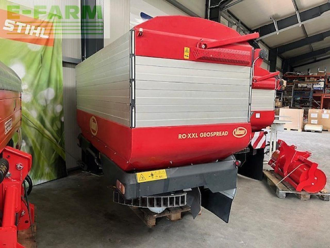 Vicon ro-edw xxl 3900 geospread high flow - Väetiselaoturid: pilt 1 Vicon ro-edw xxl 3900 geospread high flow - Väetiselaoturid: pilt 1