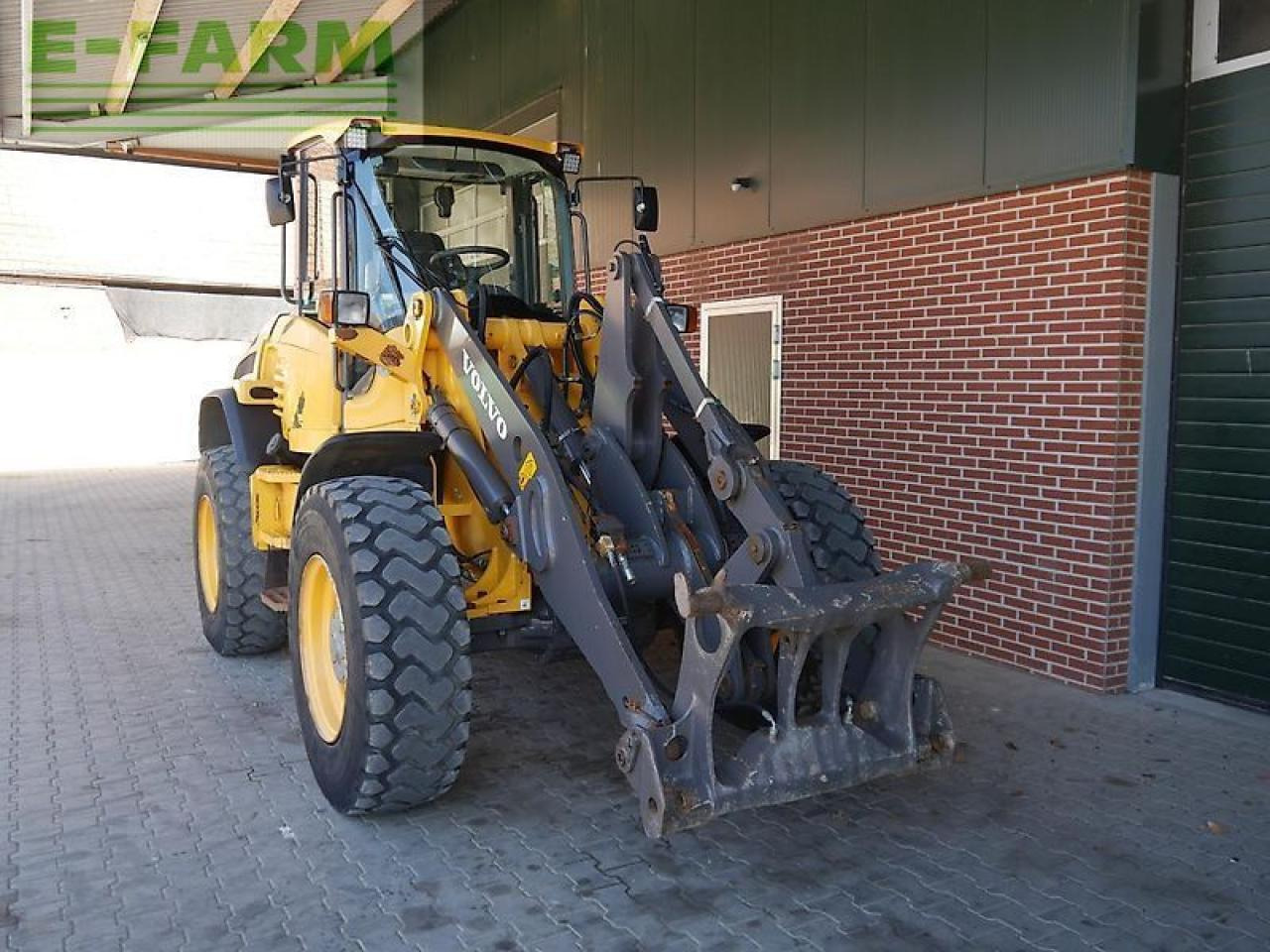 Volvo l45f - Miniekskavaator: pilt 2 Volvo l45f - Miniekskavaator: pilt 2