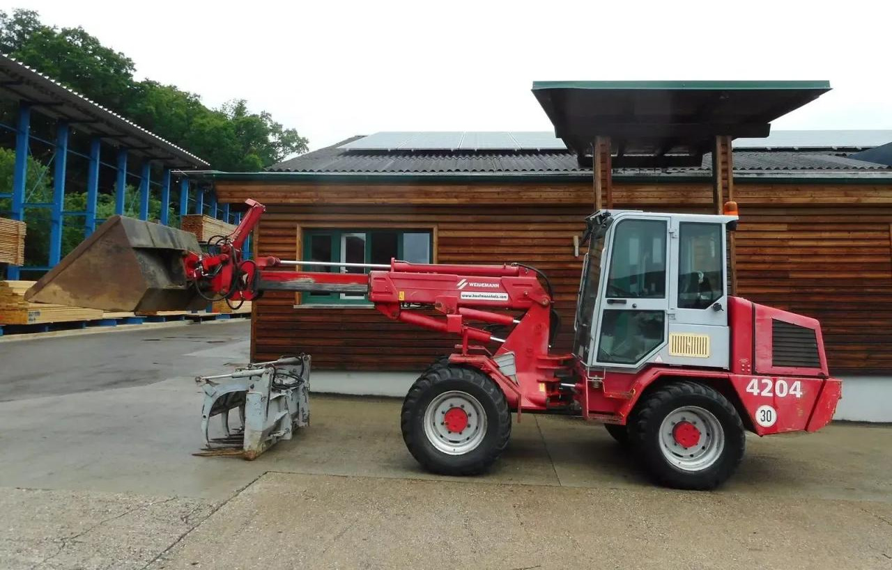 Weidemann 4204 mit teleskoparm - Miniekskavaator: pilt 1 Weidemann 4204 mit teleskoparm - Miniekskavaator: pilt 1