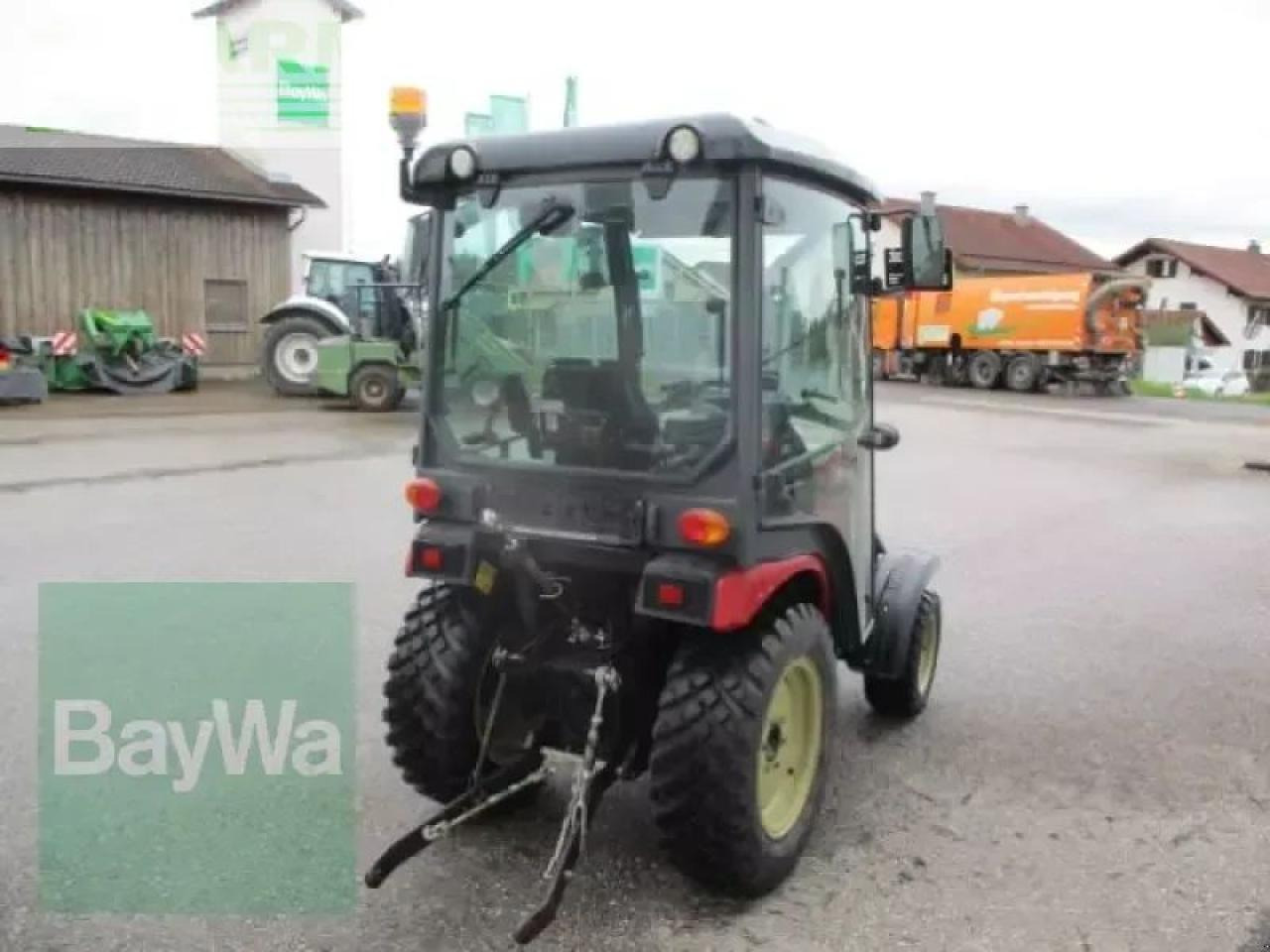 Yanmar sa 424 mit kabine #862 - Traktor: pilt 5 Yanmar sa 424 mit kabine #862 - Traktor: pilt 5