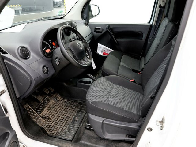 MERCEDES-BENZ Citan 111 CDI Kasten,Klima,Sortimo Ausbau... - Mikrobuss: pilt 2 MERCEDES-BENZ Citan 111 CDI Kasten,Klima,Sortimo Ausbau... - Mikrobuss: pilt 2