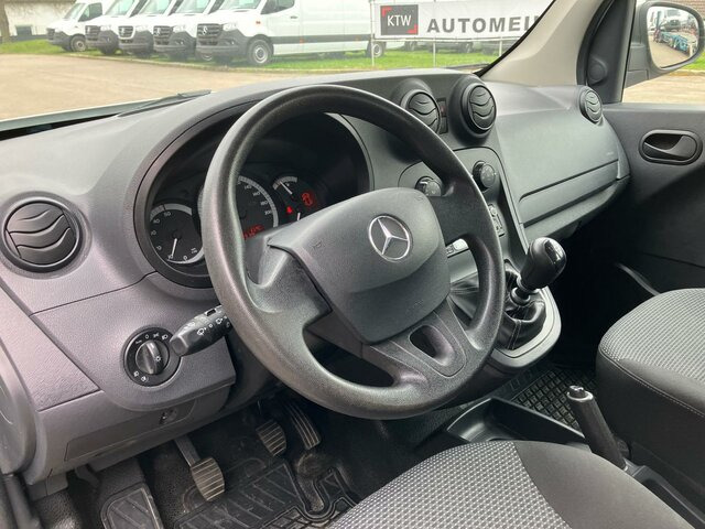 MERCEDES-BENZ Citan 111 Tourer,Klima,Heckflügeltüren,PTS - Mikrobuss: pilt 5 MERCEDES-BENZ Citan 111 Tourer,Klima,Heckflügeltüren,PTS - Mikrobuss: pilt 5