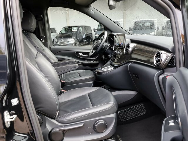 MERCEDES-BENZ EQV 300 Avantgarde,lang,6Sitze,2xSchiebetür el.... - Väikebuss, Elektribuss: pilt 5 MERCEDES-BENZ EQV 300 Avantgarde,lang,6Sitze,2xSchiebetür el.... - Väikebuss, Elektribuss: pilt 5