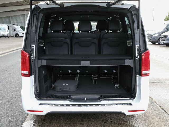 MERCEDES-BENZ EQV 300 Avantgarde,lang,7Sitze,2xSchiebetür,LED... - Väikebuss, Elektribuss: pilt 2 MERCEDES-BENZ EQV 300 Avantgarde,lang,7Sitze,2xSchiebetür,LED... - Väikebuss, Elektribuss: pilt 2