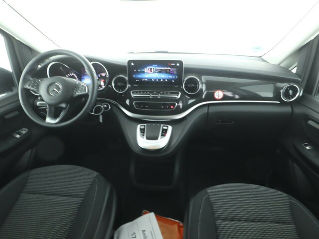 MERCEDES-BENZ EQV 300 Extralang,8Sitze,2xelektrSchiebetür,LED... - Väikebuss, Elektribuss: pilt 2 MERCEDES-BENZ EQV 300 Extralang,8Sitze,2xelektrSchiebetür,LED... - Väikebuss, Elektribuss: pilt 2