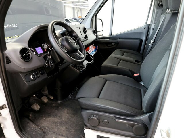 MERCEDES-BENZ Sprinter 314 CDI DOKA,MBUX,Klima,Tempomat - Tent tarbesõiduk, Meeskonnaauto: pilt 2 MERCEDES-BENZ Sprinter 314 CDI DOKA,MBUX,Klima,Tempomat - Tent tarbesõiduk, Meeskonnaauto: pilt 2